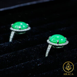 Nhẫn Đính Ngọc Lục Bảo