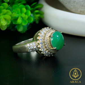 Nhẫn Đính Ngọc Cẩm Thạch Xanh Lá