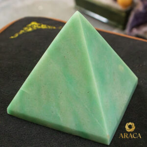 Kim Tự Tháp - Đá Aventurine