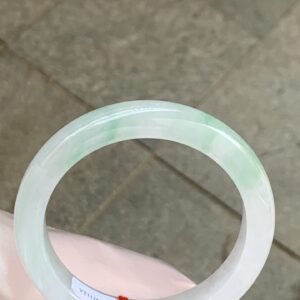 Vòng Ngọc Phỉ Thúy Type A Bạch Đới Thanh NI 56 5 - araca.vn