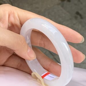 Vòng Ngọc Phỉ Thuý Type A Bạch Ngọc NI 58 7 - araca.vn