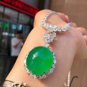 Mặt Trứng Dây Chuyền Phỉ Thuý A 11 - araca.vn