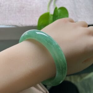 Vòng Ngọc Phỉ Thúy Type A Xanh Táo Non NI 56-57 13 - araca.vn
