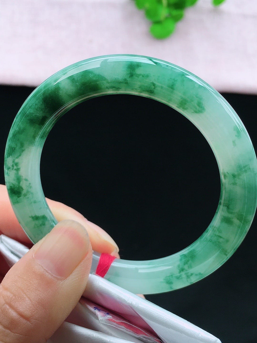 Phỉ Thuý Hoa Bay Vip 52/53