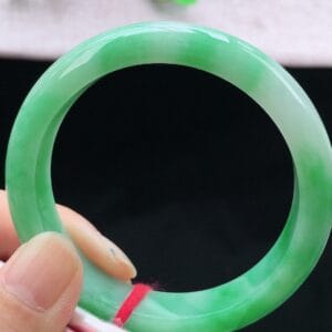 Vòng Ngọc Phỉ Thúy Type A Xanh Lý NI 56-57