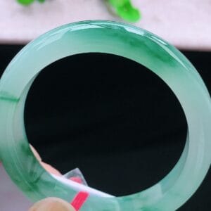 Vòng Ngọc Phỉ Thuý Type A Hoa Bay NI 55-56 5 - araca.vn