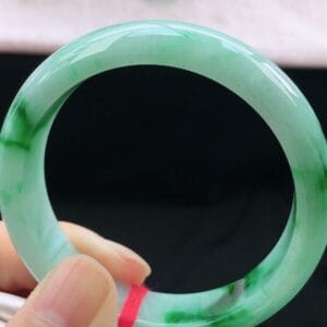 Vòng Ngọc Phỉ Thúy Type A Hoa Bay Xanh Lý NI 54-55 13 - araca.vn