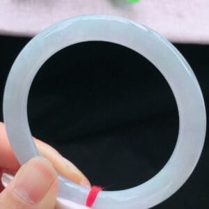 Vòng Ngọc Phỉ Thuý Type A Bạch Ngọc Bản Đũa NI 57-58