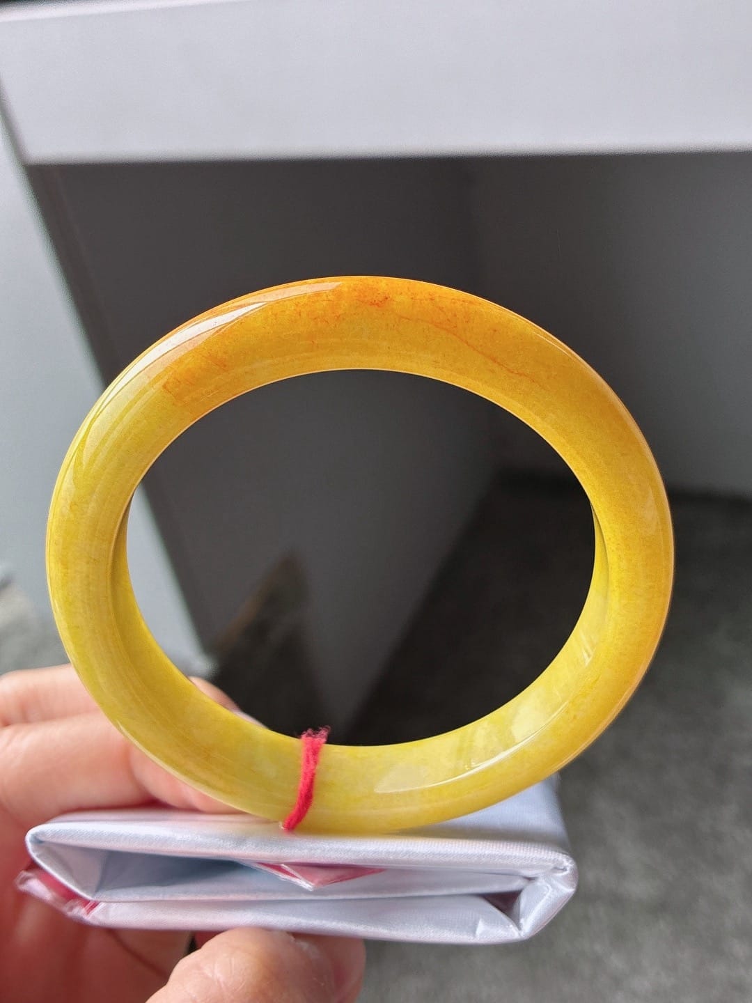 Vòng Ngọc Phỉ Thuý A Cam Hoàng Phỉ