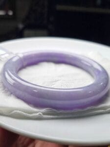 Vòng ngọc phỉ thúy tím la lan