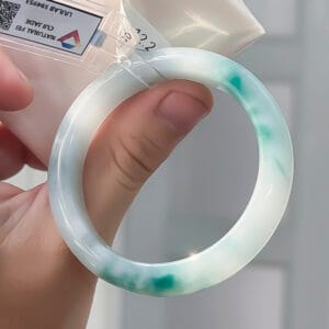 Vòng Ngọc Phỉ Thuý Type A Hoa Bay NI 53 (Sao chép) 15 - araca.vn